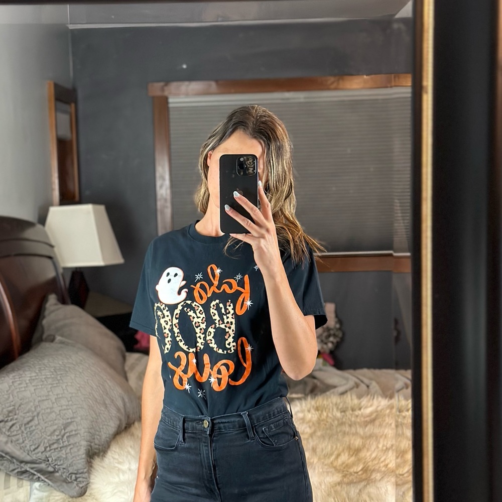 Halloween FabBOOlous Ghost Leopard Print Graphic T-Shirt Medium